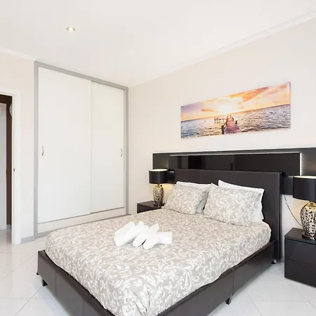 Home2book Cute With Pool, Callao Salvaje *