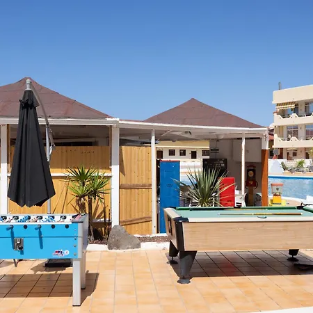 Home2book Cute With Pool, Callao Salvaje Daire